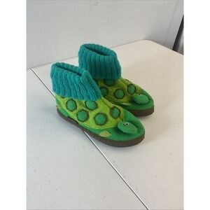 Garnet Hill 100% New Wool Booties Turtles Green Dots Nonslip Treads Kids SZ 04